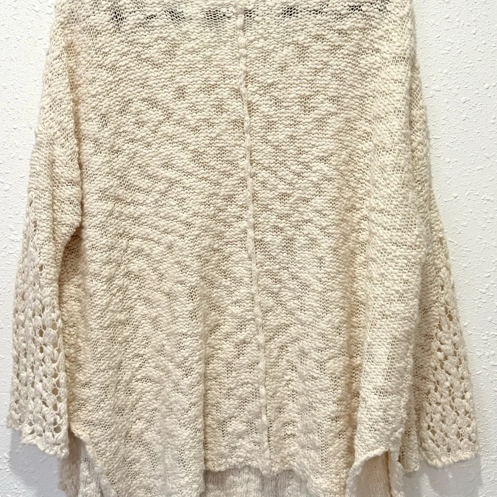 Free People oversized Cream Knit Pretty Pointelle Vee Sweater ‎ S